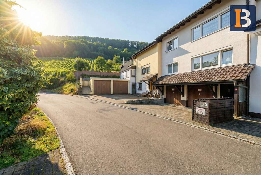 Immobilie in Rheinfelden (Baden) - Mehrgenerationenhaus mit Rebblick - 248 m² - 699.000€ VHB - Flexible Nutzung möglich! - Bild 0