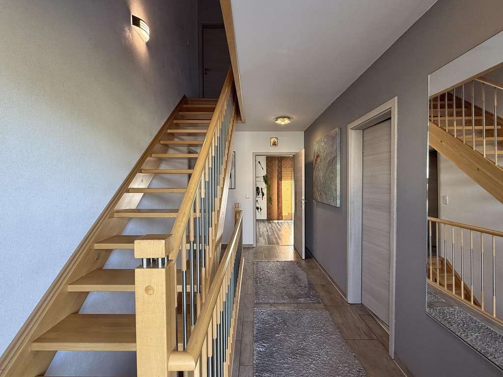 Immobilie in Rot am See - Modernes Einfamilienhaus mit Einliegerwohnung - Bild 3