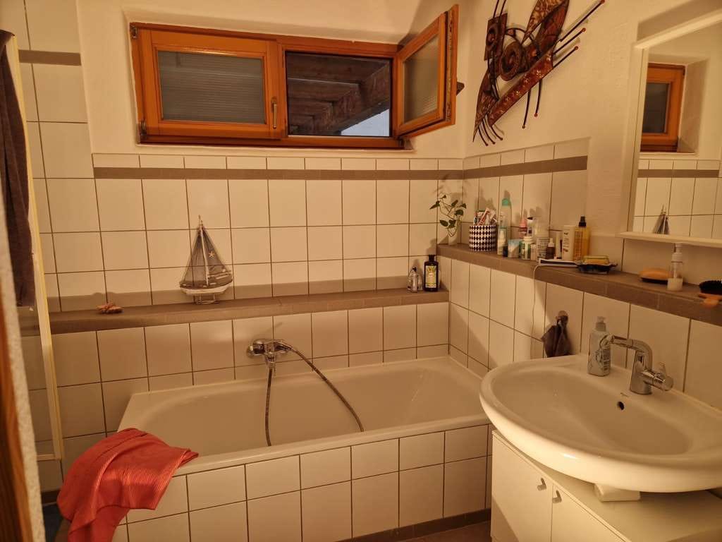 Immobilie in Einhausen - Einfamilienhaus mit Einliegerwohnung in sehr schöner Lage - sehr schön für Familien ! - Bild 3