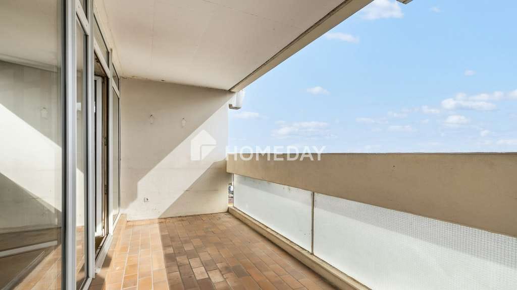 Immobilie in Neuhofen - Weitblick trifft Gestaltungsspielraum – bezugsfreie 3,5-Zimmer-Wohnung mit Tiefgarage und Loggia  - Bild 2
