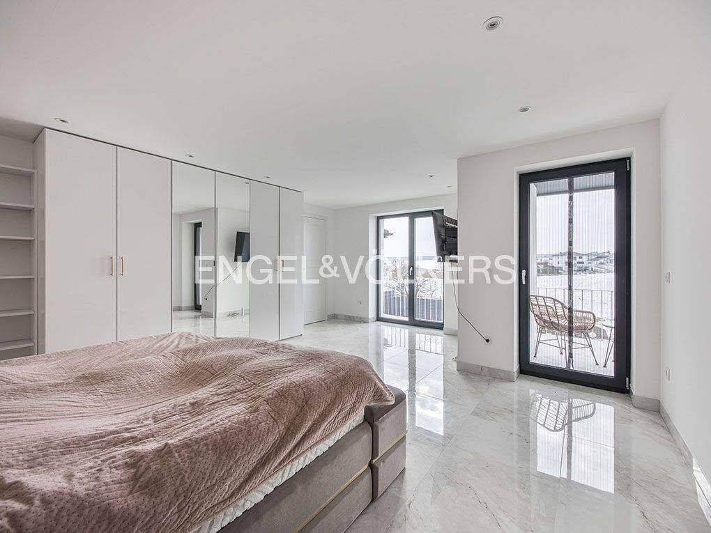 Immobilie in Aurachtal - Architektenvilla in Aurachtal – Exklusives Wohnen mit Raum für Ihre Vision - Bild 3
