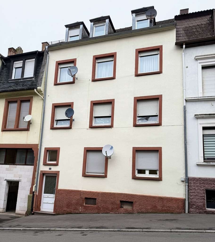 Immobilie in Pirmasens - Solides und gepflegtes Mehrfamilienhaus mit 4 Wohneinheiten - Bild 0