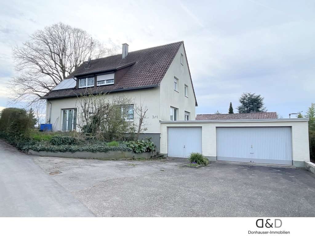 Immobilie in Freiberg am Neckar - ***Vermietetes 2 Familienhaus in Ortsrandlage mit einem großem Garten*** - Bild 0