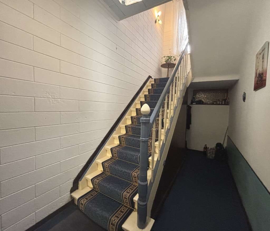 Immobilie in Ensdorf/Saar - Schönes Reihenendhaus auf einem großzügigen Grundstück in zentraler Lage von Ensdorf - Bild 4
