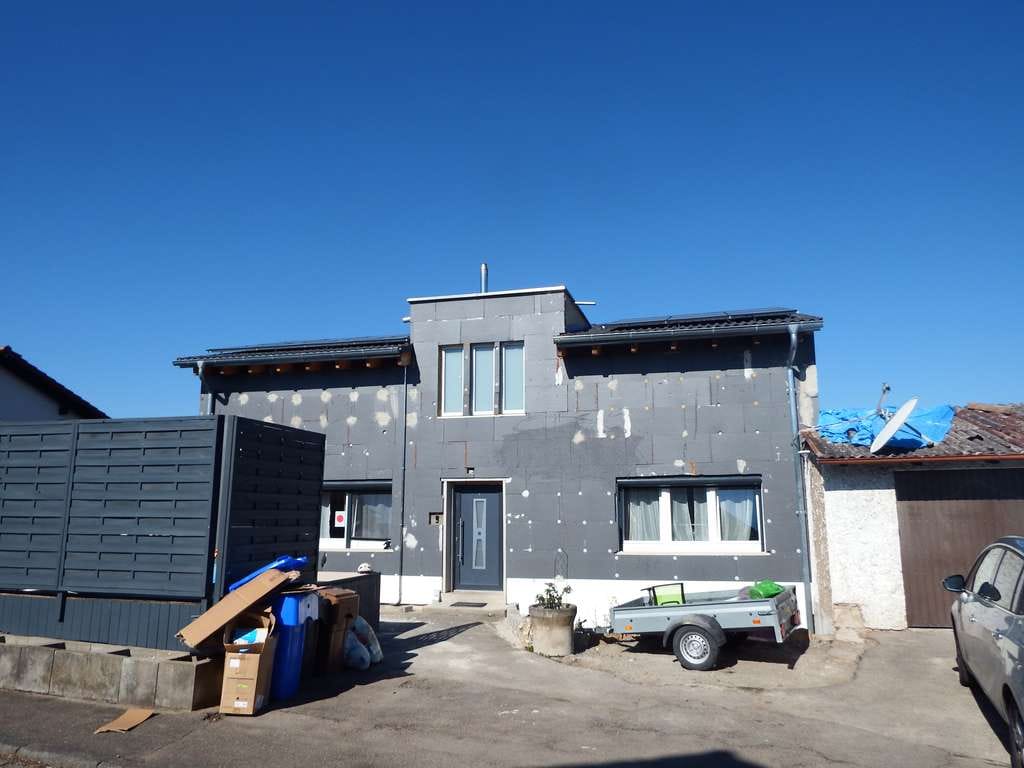 Immobilie in Haigerloch - Fast Fertig!! Kernsaniertes Einfamilienhaus in Aussichtslage - Bild 2