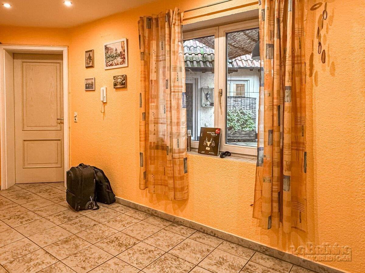 Immobilie in Appenweier - Maisonettewohnung mit Kachelofen & offenem Kamin in Appenweier - Bild 2