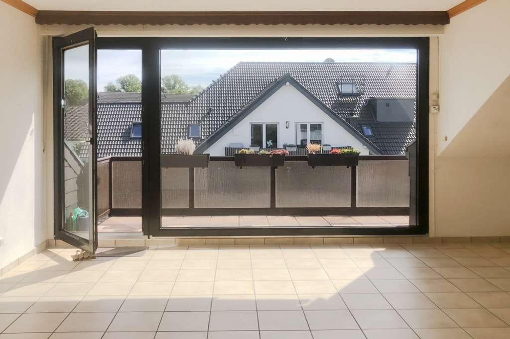 Immobilie in Pulheim - Sonnige DG-Wohnung zum Verlieben! - Bild 3