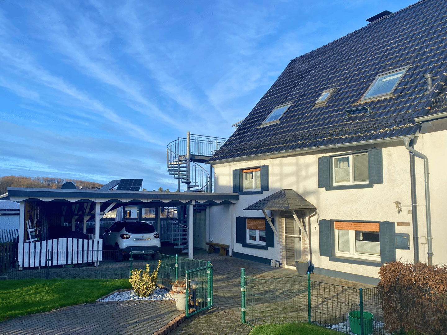 Immobilie in Balve - Exklusives Wohnen in naturnaher Lage von Balve - Ruhe und Lebensqualität vereint - Bild 0
