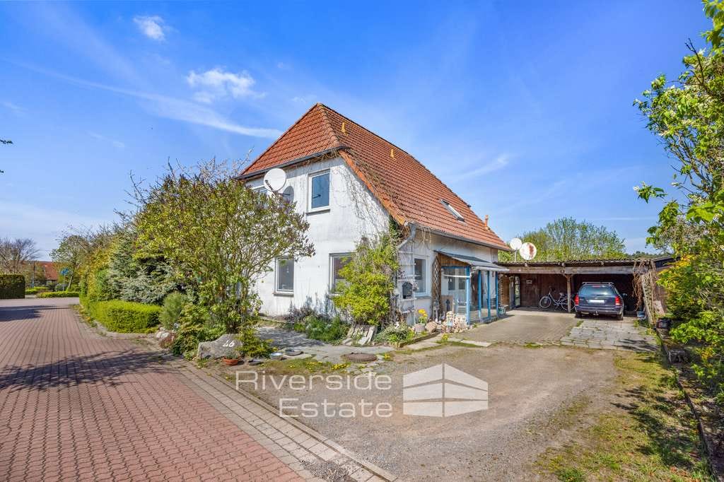Immobilie in Rehburg-Loccum - Rehburg-Loccum | Einfamilienhaus mit 7 Zimmern auf weitläufigem Eigentumsgrundstück in ruhiger Lage! - Bild 1