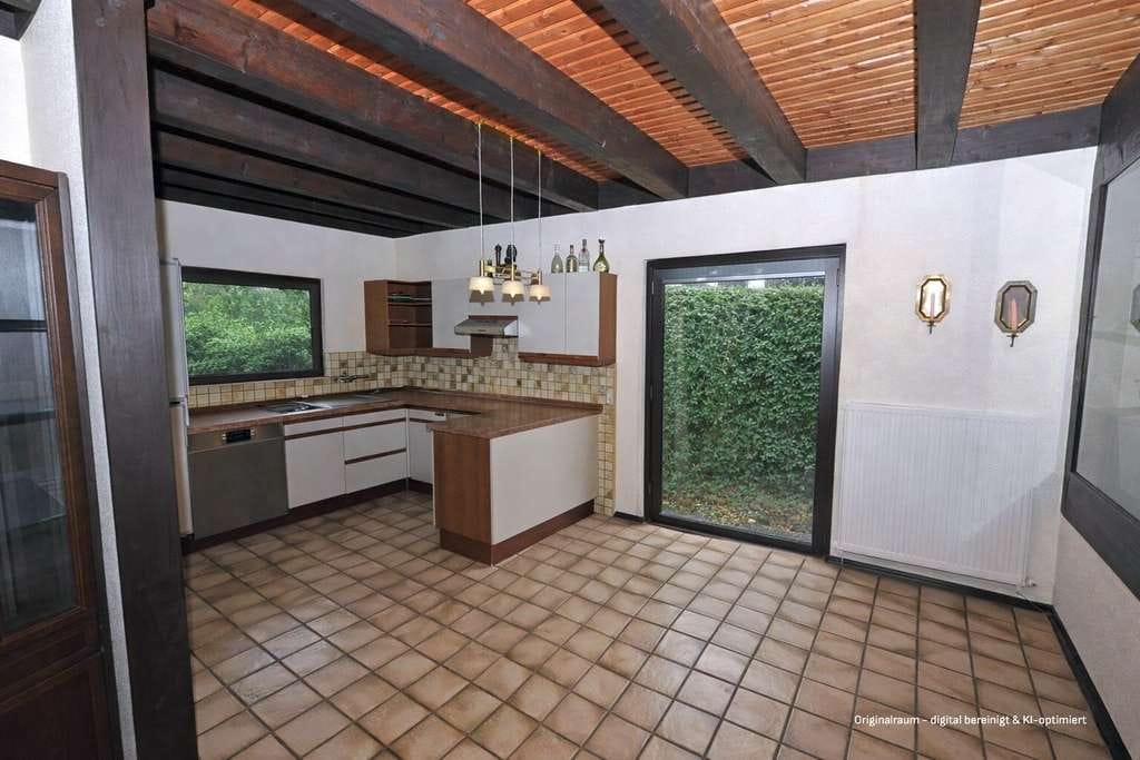 Immobilie in Hennef (Sieg) - Hennef-Bröl: Familienhaus mit Südterrasse, Doppelgarage und großem Grundstück - Bild 3
