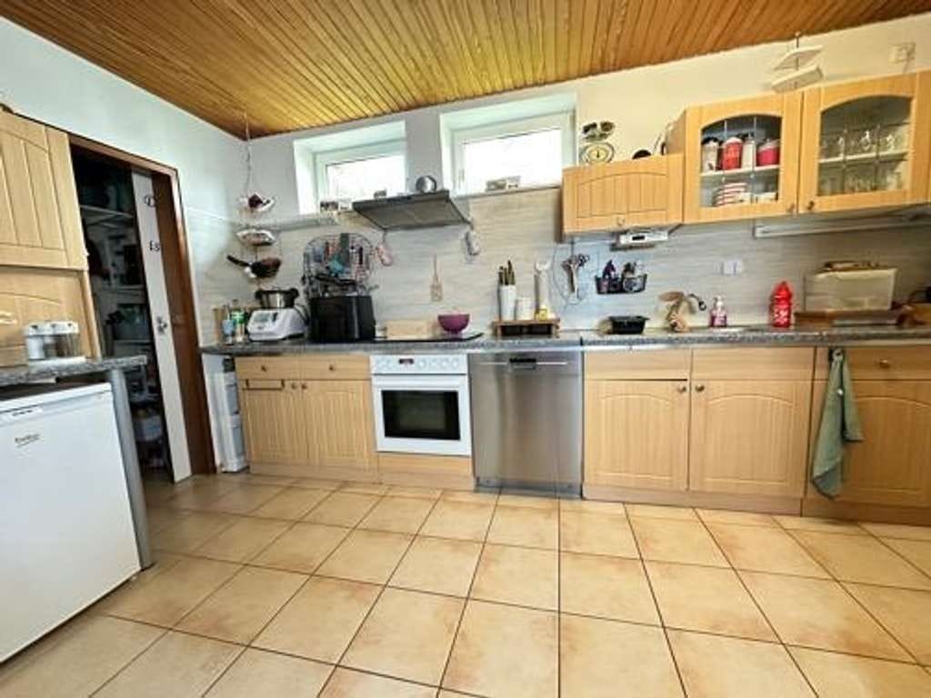 Immobilie in Kleve - Vollvermietetes Mehrfamilienhaus in Kleve, 3 Einheiten, ca. 5,3 % Rendite, provisionsfrei - Bild 2