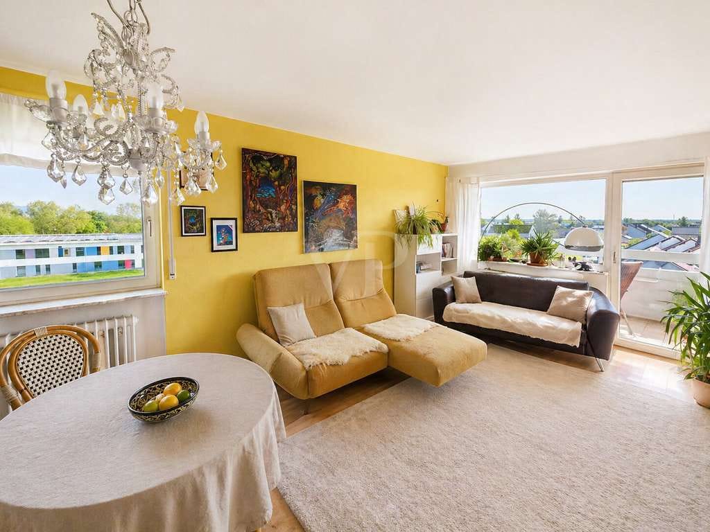 Immobilie in Edingen-Neckarhausen - Helle 3-ZKB-Wohnung mit Loggia, Aufzug und PKW-Stellplatz in ruhiger Wohnlage - Bild 2