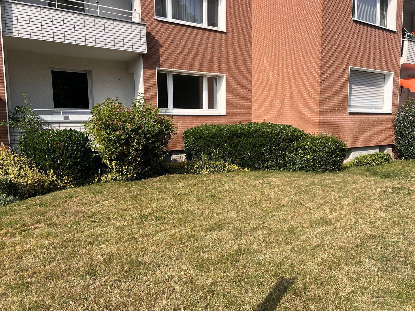 Immobilie in Hünxe - Vermietete 3-Zimmer-ETW | Gartenanteil, Stellplatz & neue Heizung | Hünxe - Bild 2