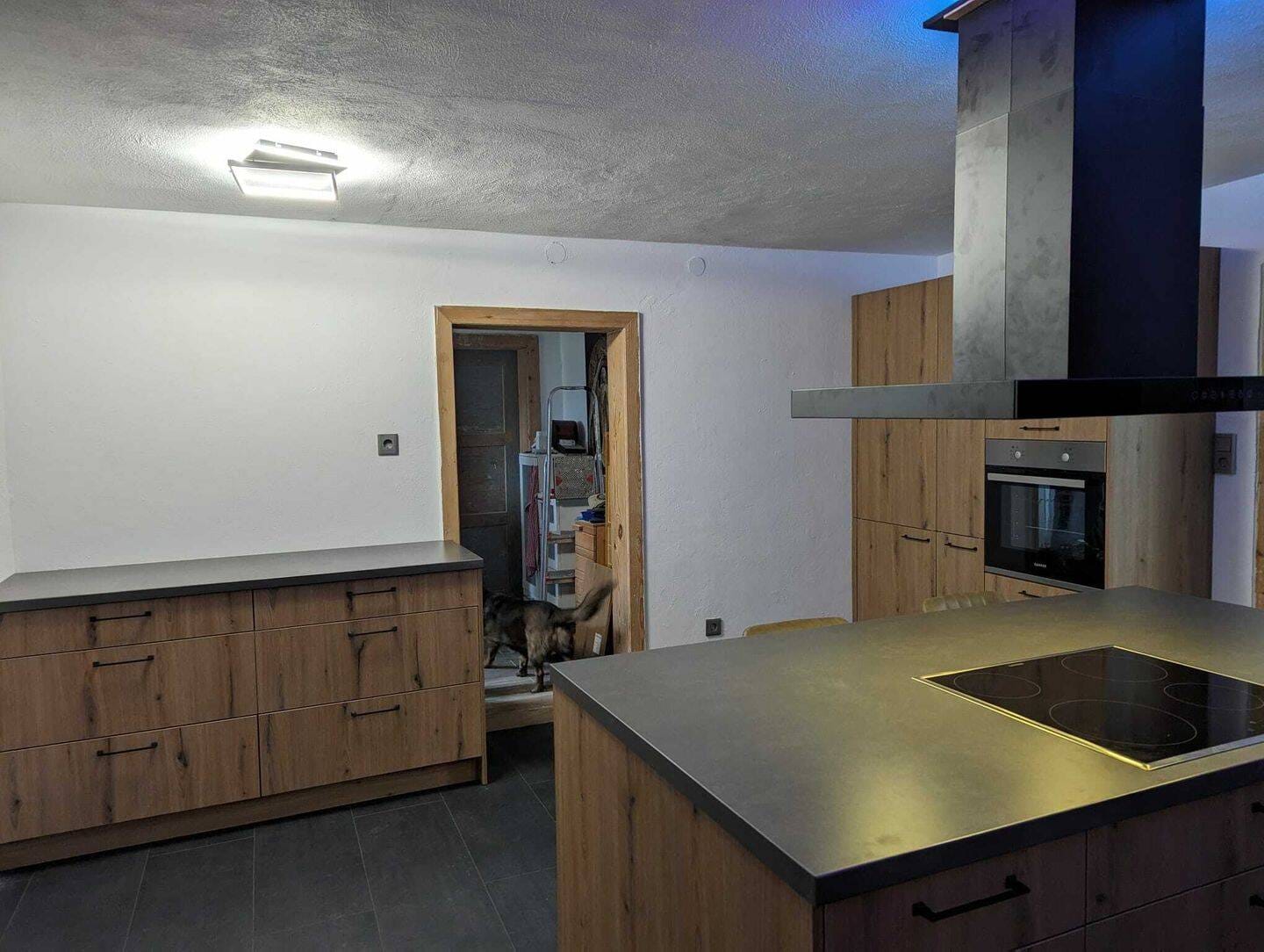 Immobilie in Inchenhofen - Einfamilienhaus mit viel Entwicklungspotenzial in angenehmer Wohnlage - Bild 0