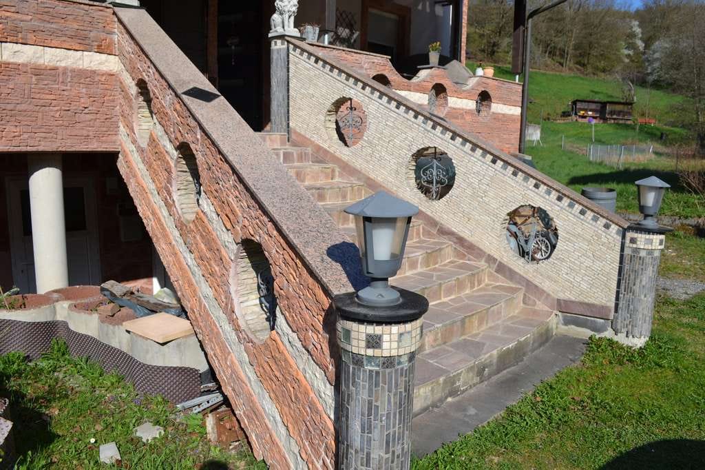 Immobilie in Leidersbach - Saniertes Familienhaus: 138m², Garten, 4 Schlafzimmer, Glasfaser-Option & neue Kita um die Ecke! - Bild 2
