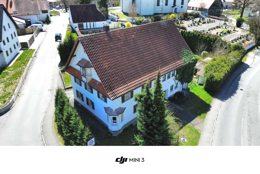 Immobilie in Bad Wurzach - Großes Ein oder Zweifamilienhaus zwischen Leutkirch-Kisslegg und Bad Wurzach - Bild 0