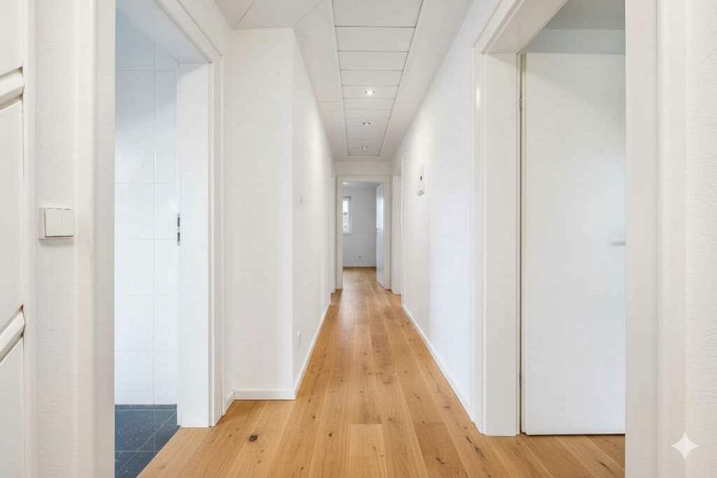 Immobilie in Wolfsburg - Moderne Dachgeschosswohnung + Ausbaureserve in beliebter Wolfsburger Lage - Bild 2