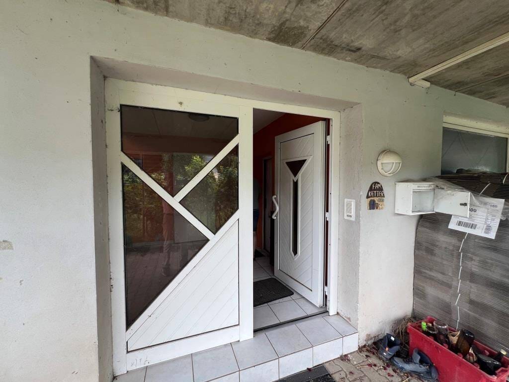 Immobilie in Kröv - Wohnhaus mit Garage in Kröv - Bild 3