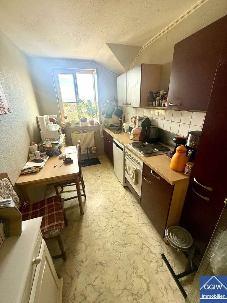 Immobilie in Hockenheim - Schöne und zentral gelegene 4,5 Zimmer Wohnung mit Tiefgaragenstellplatz im Herzen von Hockenheim - Bild 3