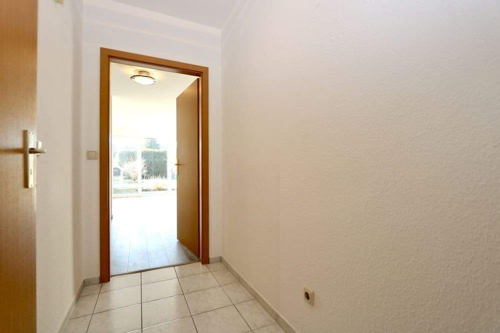 Immobilie in Bentwisch - Ihr neues Zuhause in Bentwisch! Ca. 108m² Wohlfühlfl., 3 Zi., Pkw-Stellpl., Garten & Ausbaureserve! - Bild 2
