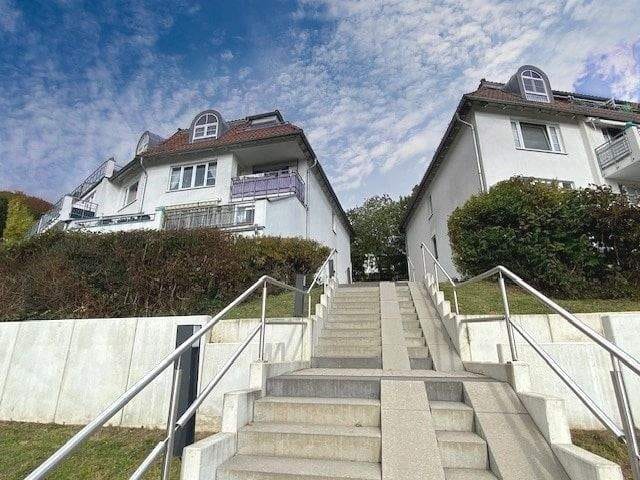 Immobilie in Neuengönna - * Vermietete 2-Raum Wohnung mit Terrasse und Tiefgaragenstellplatz * - Bild 1