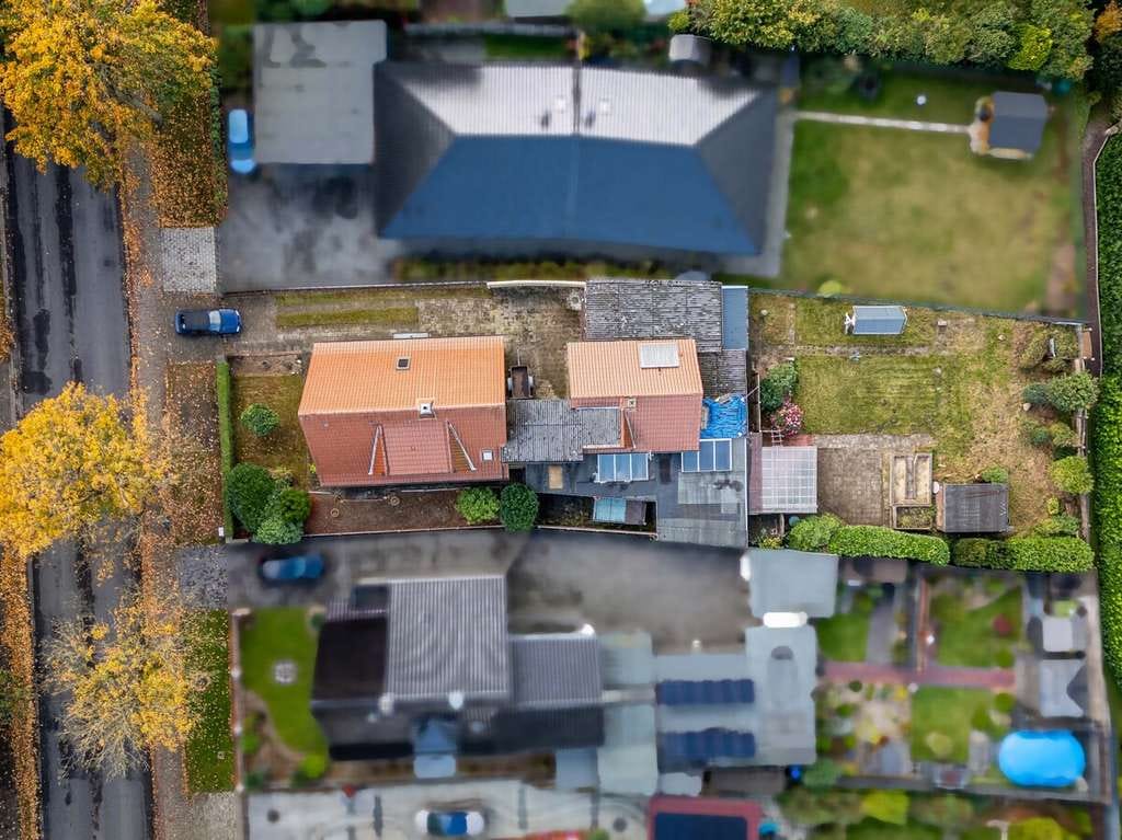 Immobilie in Geestland - Einzigartiges Einfamilienhaus in Debstedt: Geräumiges Wohnen mit zwei Garagen und großem Grundstück - Bild 1