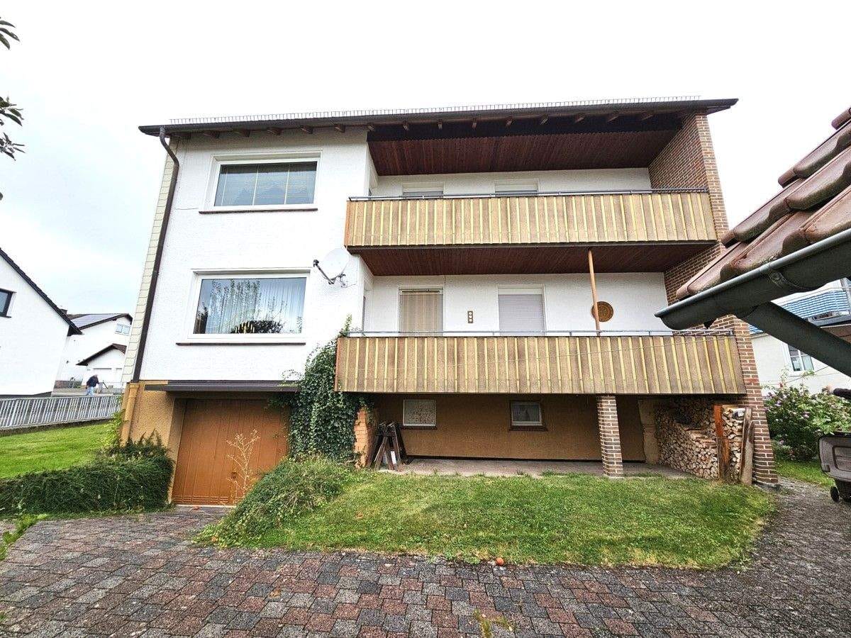 Immobilie in Ahnatal - Gepflegtes Zweifamilienhaus in Ahnatal-Weimar - Bild 2