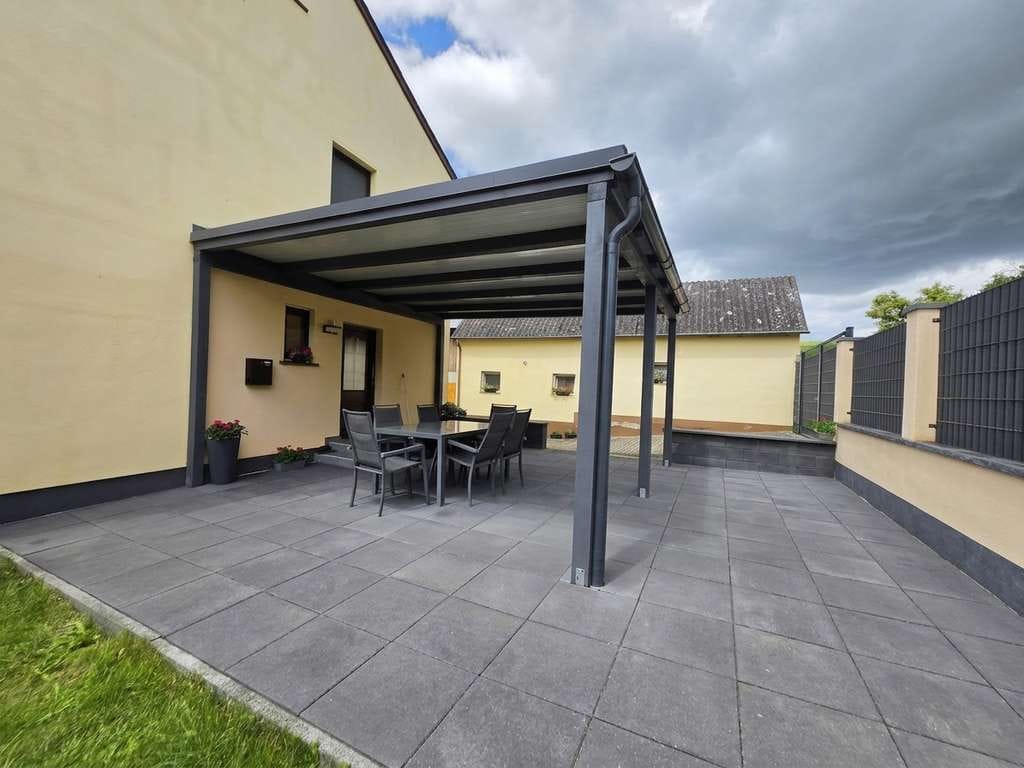 Immobilie in Kerben - Gepflegtes Einfamilienhaus mit Garten, Balkon und Terrasse –  in ruhiger Lage von Kerben - Bild 1