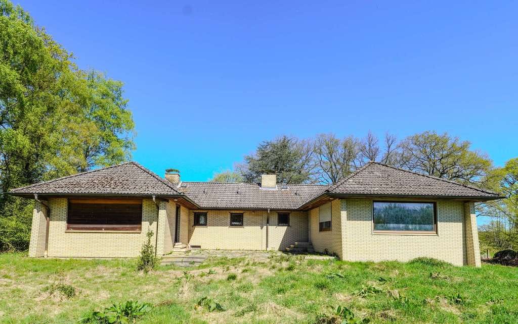 Immobilie in Hasloh - Natur, Ruhe, Raum in Hasloh. Großes 5-Zimmer Haus mit Grundstück und viel Potenzial - Bild 0