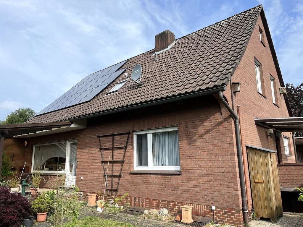 Immobilie in Esens - Renovierungsprojekt in guter Wohnlage - Bild 3