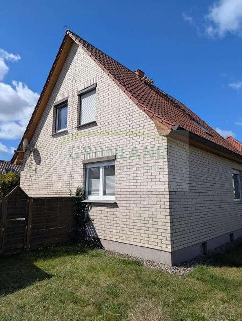 Immobilie in Fünfseen - *Einfamilienhaus zum Wohlfühlen und unweit vom See * - Bild 4