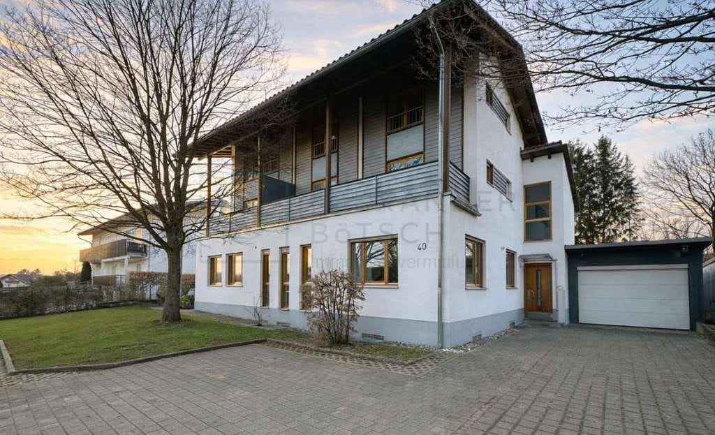 Immobilie in Baierbrunn - 2,5-Zimmer-Maisonette-Wohnung in zentraler Lage - Bild 0