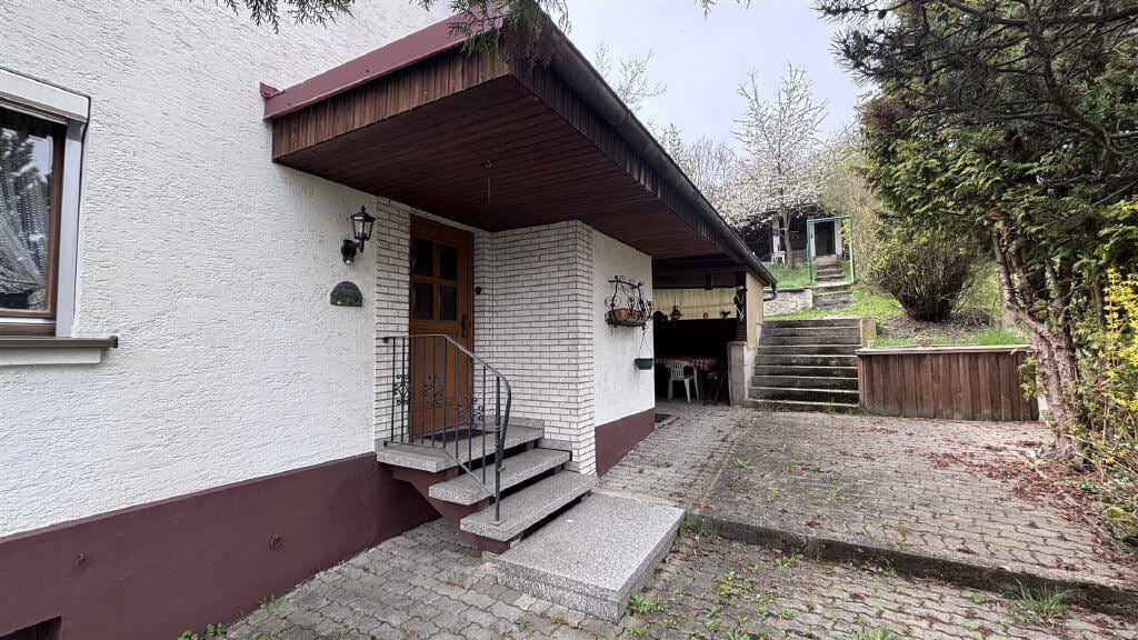 Immobilie in Altenkunstadt - *** Ein Häuschen zum Renovieren *** - Bild 1