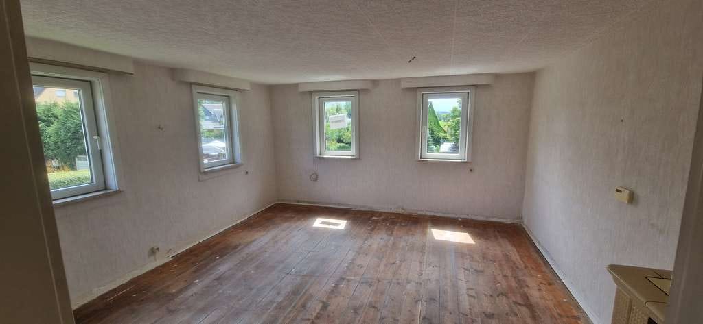 Immobilie in Zwönitz - ehemalige Dorfschule mit schönem Garten in Zwönitz OT Lenkersdorf - Bild 4