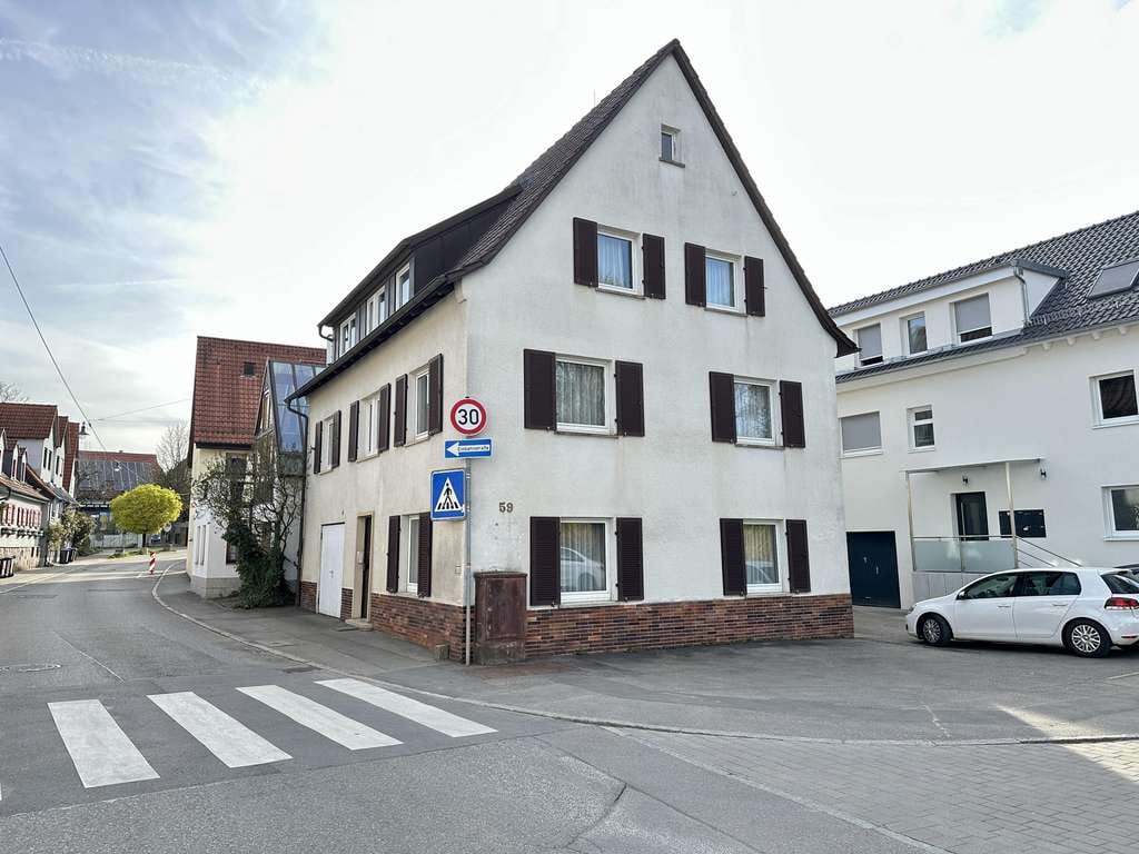 Immobilie in Ostfildern - 3-Familienhaus in guter Lage von Ostfildern-Nellingen! - Bild 0