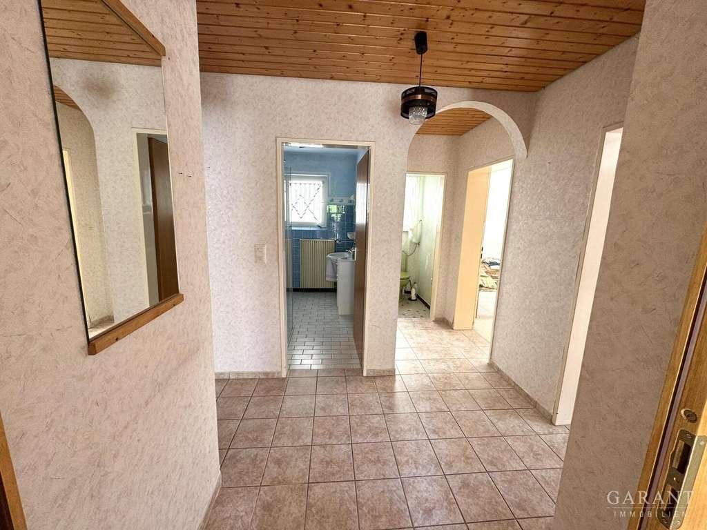 Immobilie in Dachsbach - Ein Kaufpreis -  zwei Wohnhäuser - mit Scheune und Gartenidylle !!! - Bild 3