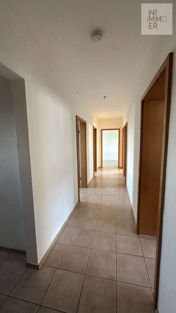 Immobilie in Burgkirchen an der Alz - Geräumige 4-Zimmer-Wohnung in Burgkirchen sucht neuen Eigentümer! - Bild 4