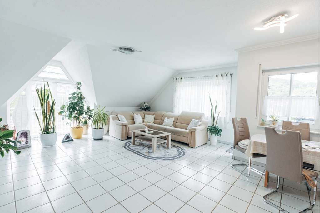Immobilie in Biebergemünd - KEINE ZUSÄTZLICHE MAKLEPROVISION! 3 Zimmer-Eigentumswohnung in 63599 Biebergemünd‑Bieber! - Bild 0