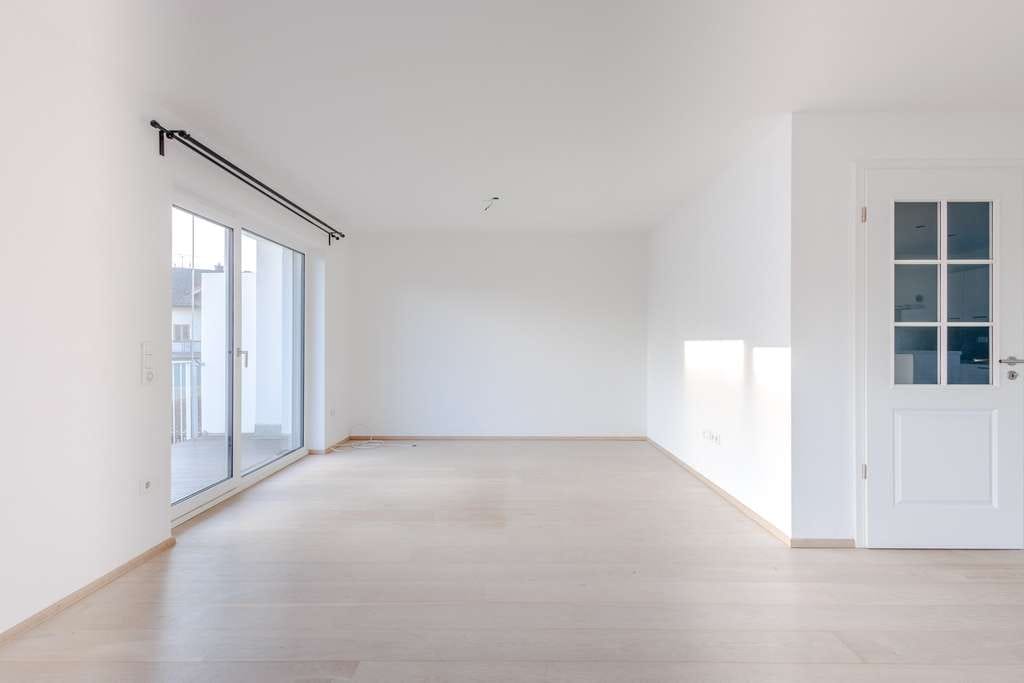 Immobilie in Übersee - Sehr helle Maisonette-Wohnung mit Bergblick und großer Loggia - Bild 3