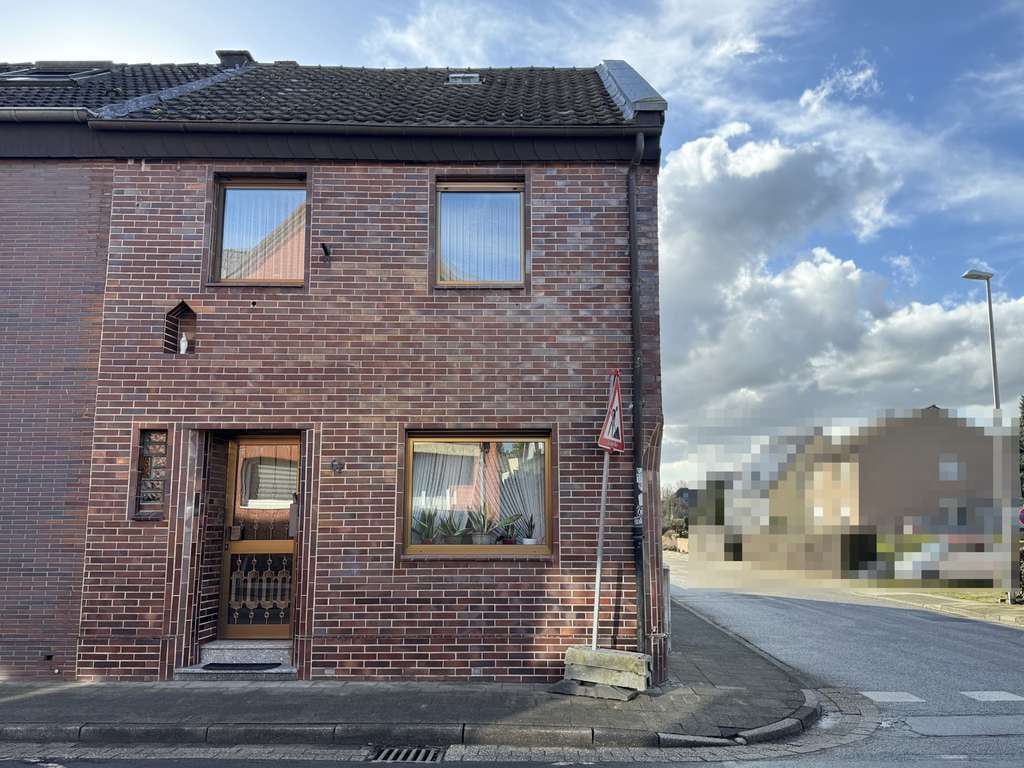 Immobilie in Jülich - Ruhig gelegenes Raumwunder für die große Familie oder Mehrgenerationenwohnen - Bild 0