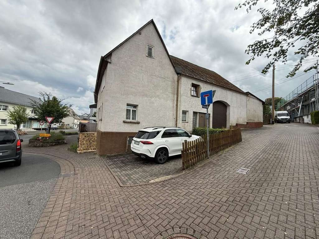 Immobilie in Meudt - Solides Einfamilienhaus in zentraler Lage von Meudt - Bild 2