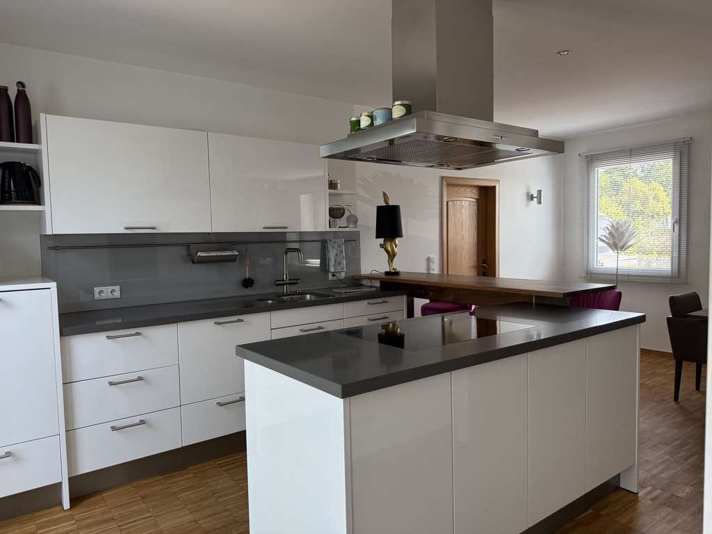 Immobilie in Witzenhausen - Mehrfamilienhaus | 3 WE | 345 m² | Energieklasse B | PROVISIONSFREI | 595.000 € - Bild 1