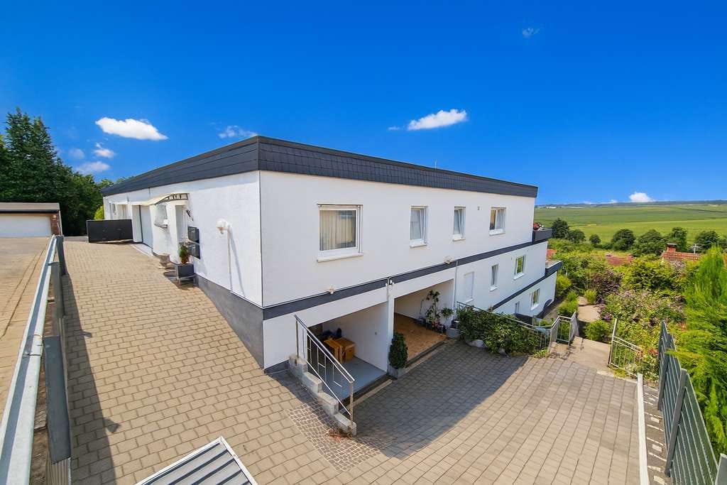 Immobilie in Ronneburg - Exklusives Immobilienangebot: Traumwohnung mit atemberaubender Dachterrasse! - Bild 0