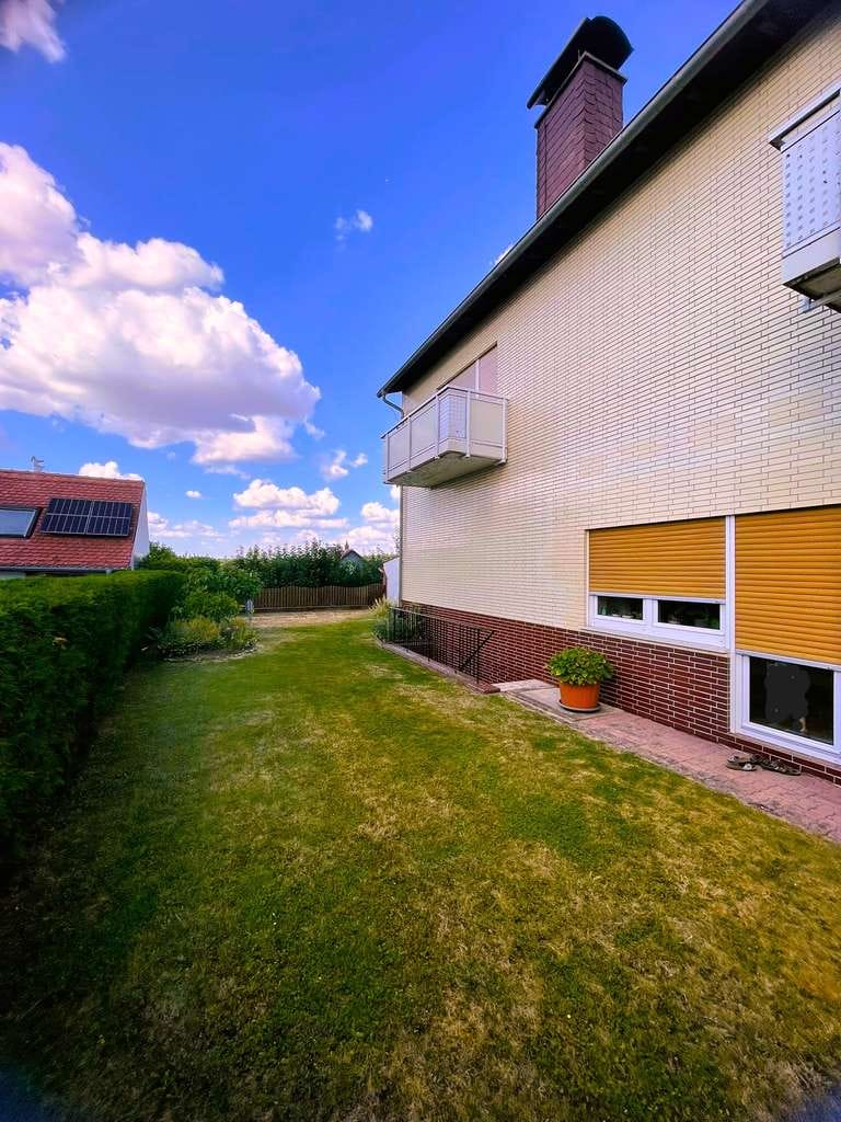 Immobilie in Niddatal - VON PRIVAT Großzügiges lichtdurchflutetes Ein-| Zweifamilienhaus mit Kamin, Keller, Garten u. Garage - Bild 4