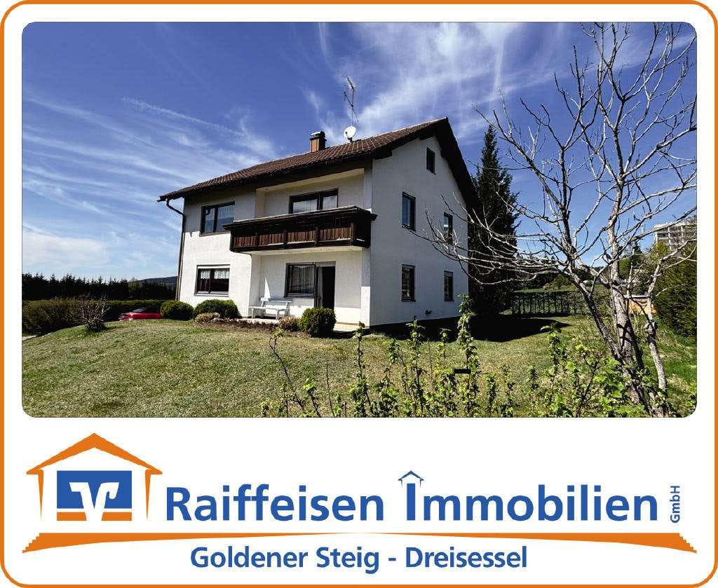 Immobilie in Neureichenau - Solides Ein-/Zweifamilienhaus in idyllischer Dorflage/Sackgasse - Bild 0
