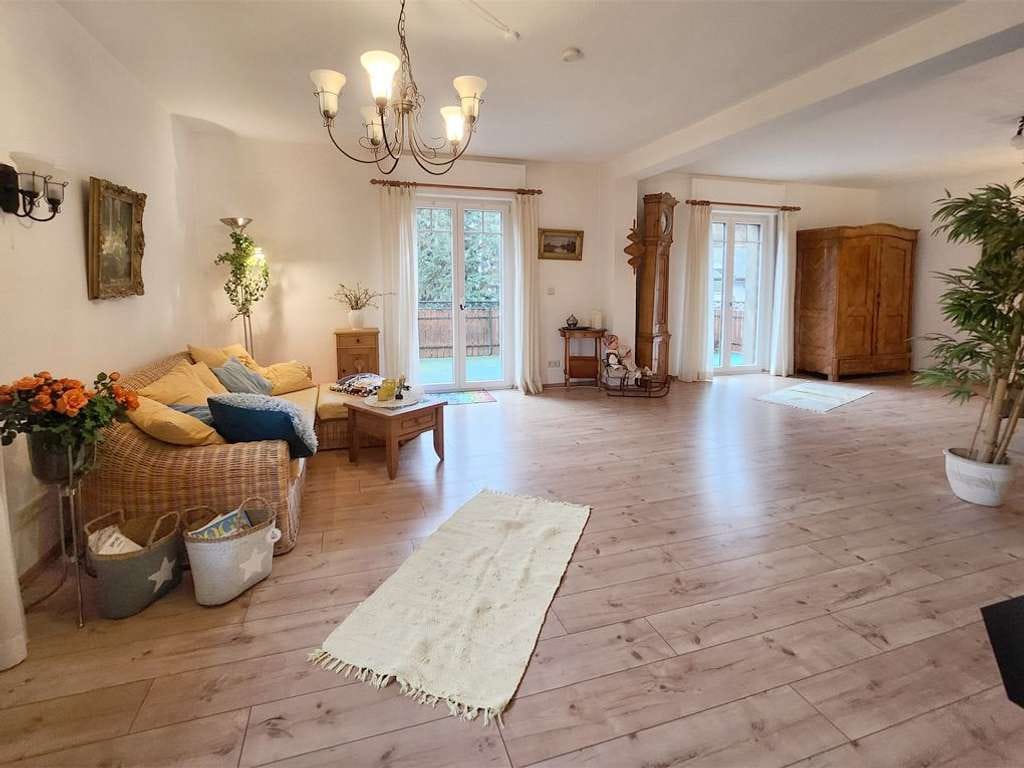 Immobilie in Brohl-Lützing - Einfamilienhaus in naturnaher Lage, gewerbliche Nutzung möglich - Bild 3