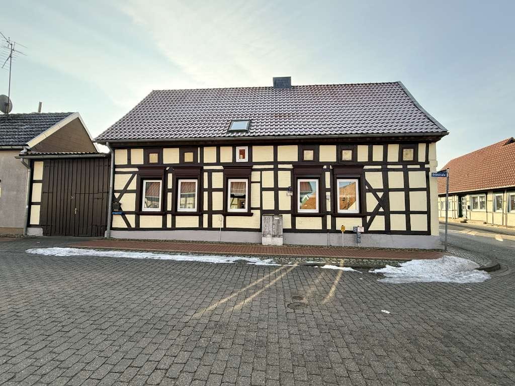 Immobilie in Klötze - Familienfreundliches Fachwerk-Idyll im Zentrum von Klötze - Bild 0