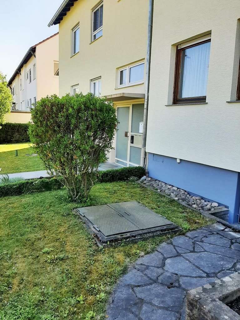Immobilie in Ditzingen - Großzügiges Reihenmittelhaus von Privat - provisionsfrei - Bild 2