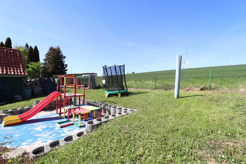 Immobilie in Bockenem - Feldrandlage! Teil-Kernsaniertes Einfamilienhaus (2021) mit Wärmepumpe - Bild 4