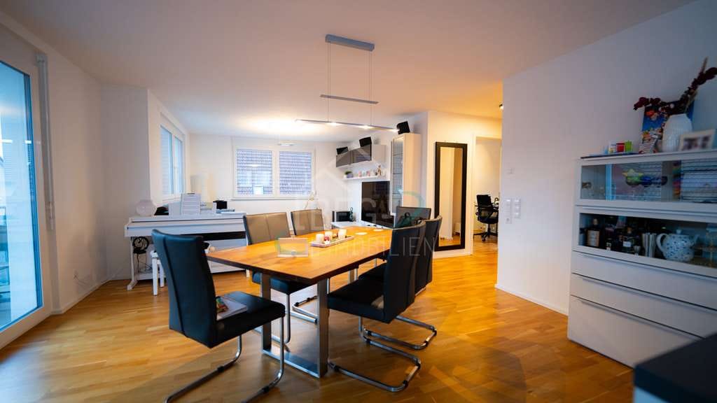 Immobilie in Abstatt - Moderne 4-Zimmer-Wohnung mit Balkon und hochwertiger Ausstattung - Bild 0